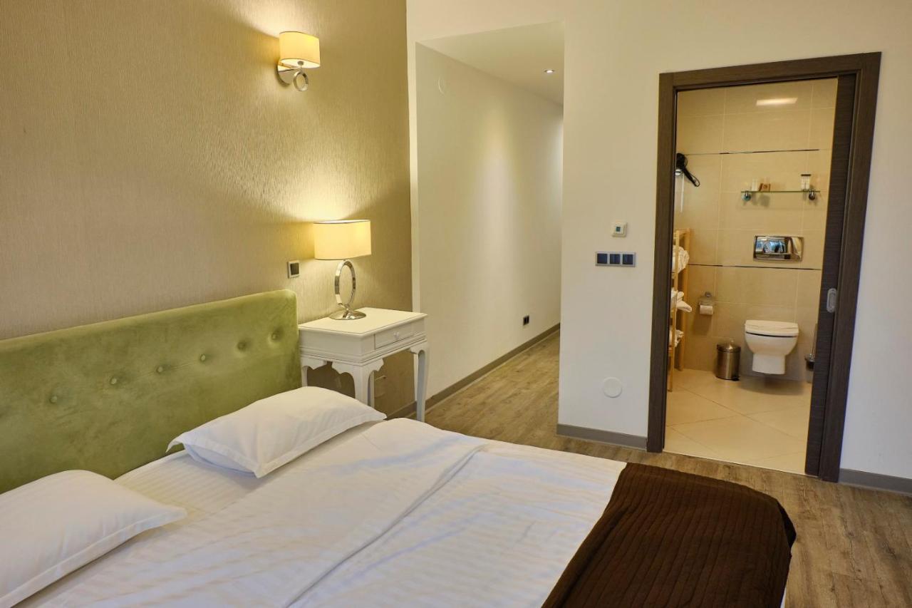 פויאנה ברשוב Luxapartment מראה חיצוני תמונה