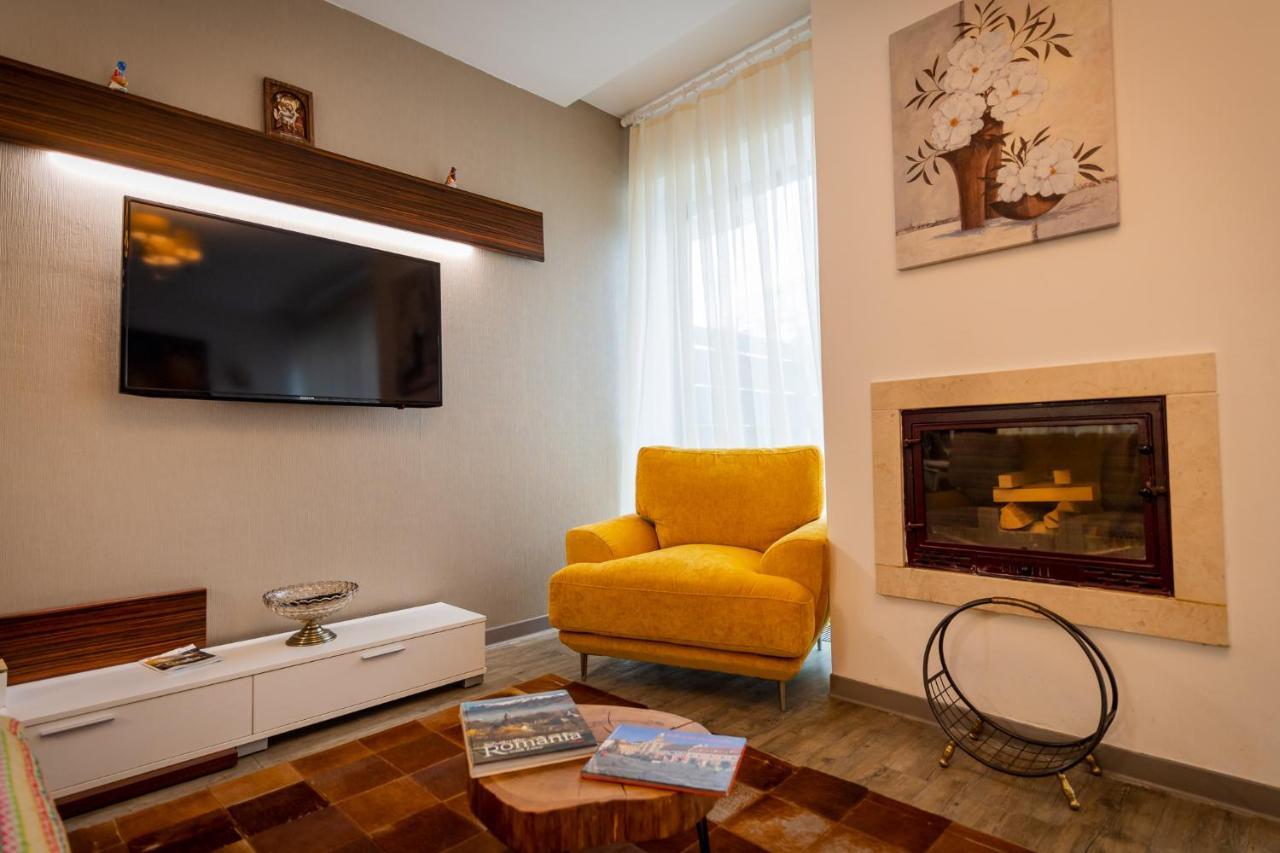 פויאנה ברשוב Luxapartment מראה חיצוני תמונה