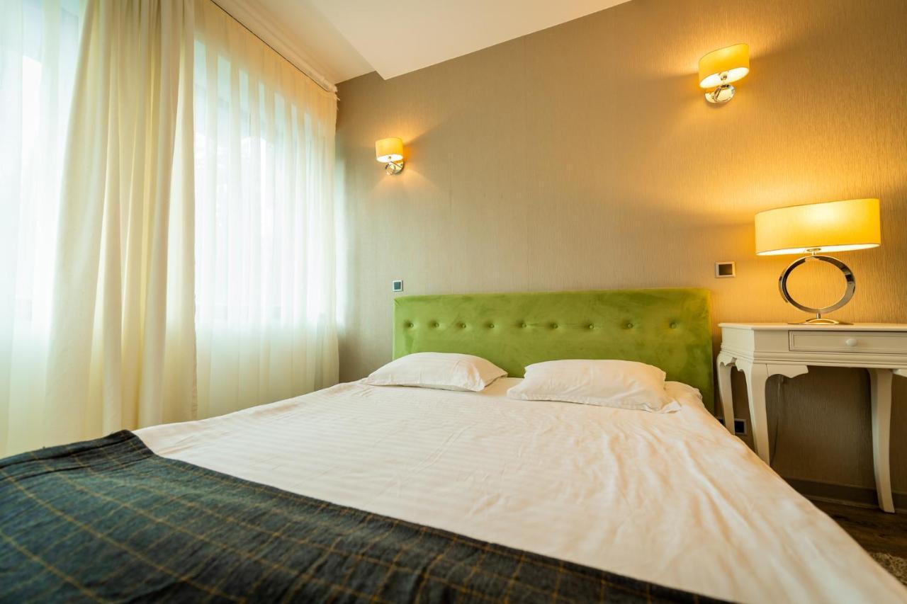 פויאנה ברשוב Luxapartment מראה חיצוני תמונה