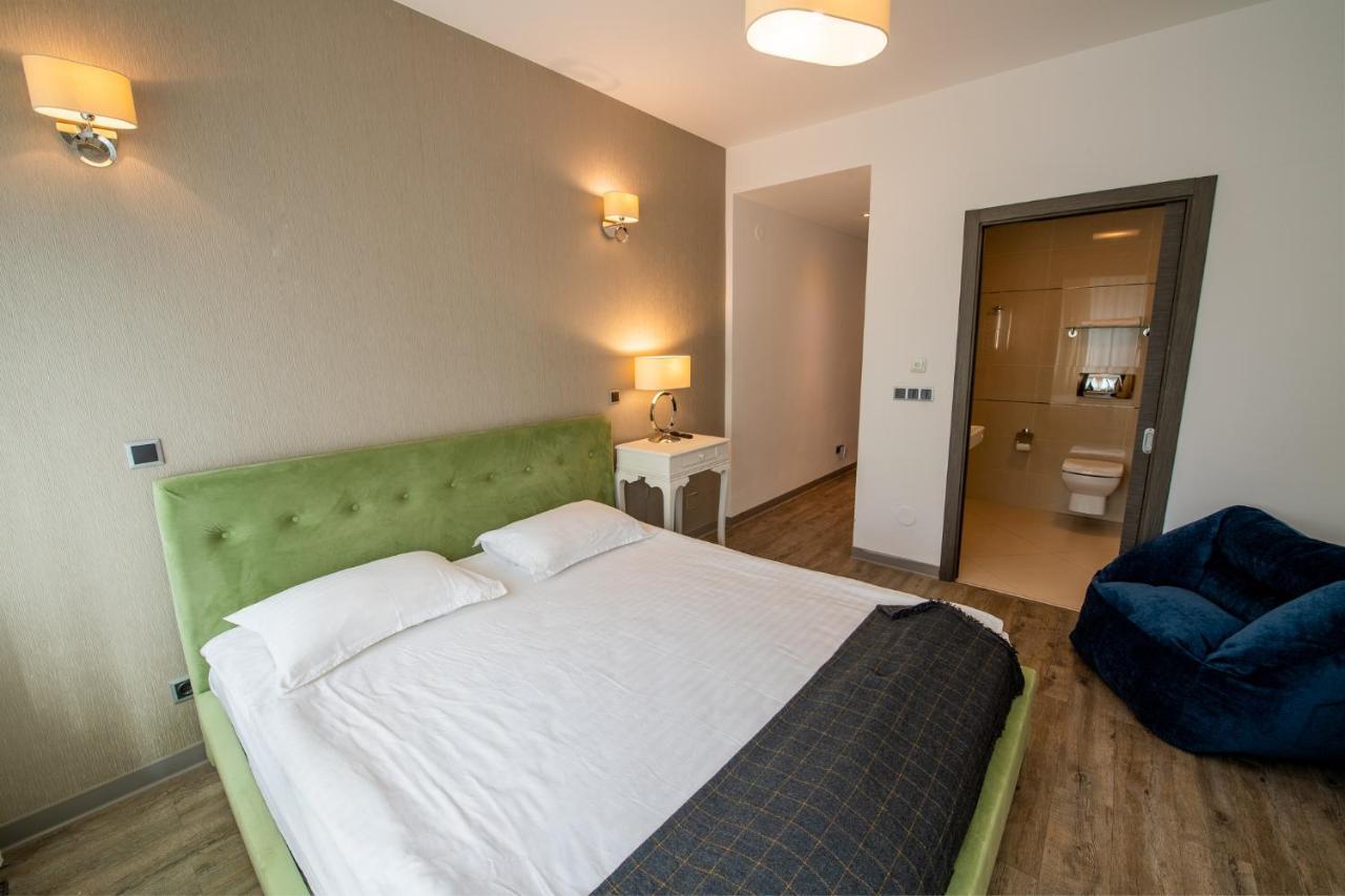 פויאנה ברשוב Luxapartment מראה חיצוני תמונה