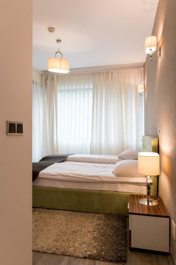 פויאנה ברשוב Luxapartment מראה חיצוני תמונה