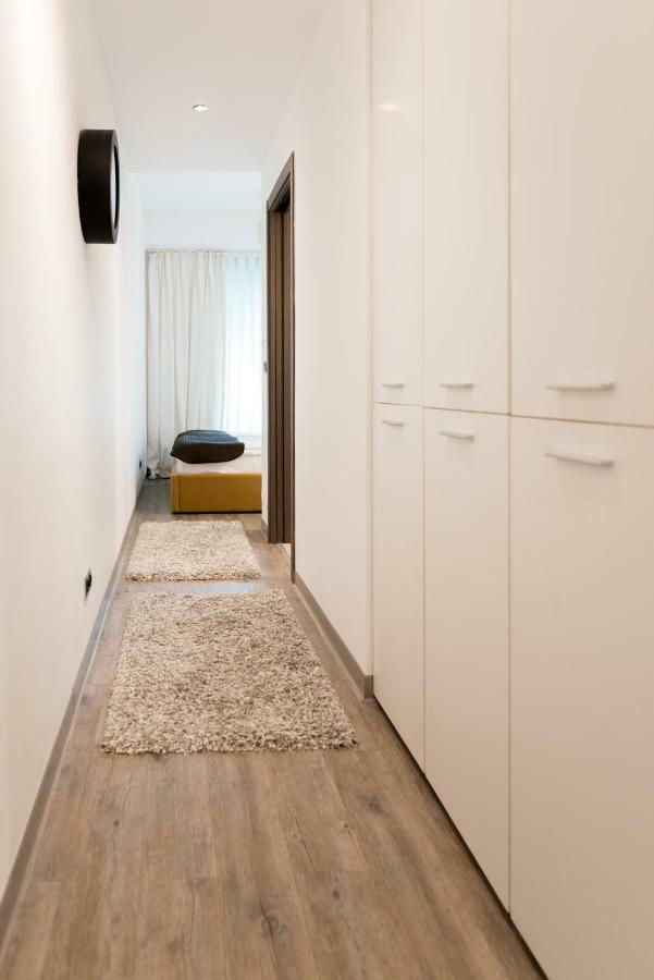 פויאנה ברשוב Luxapartment מראה חיצוני תמונה